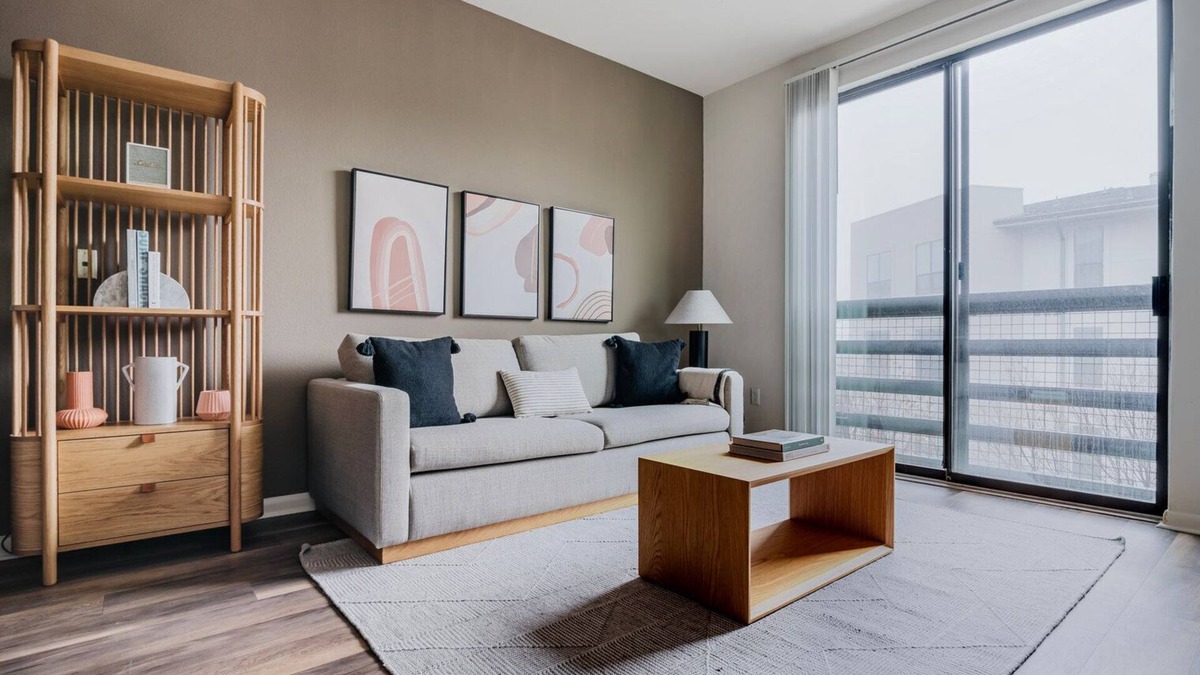 North Burnet Apartment | Blueground | Domain, pool & w/d, nr stadium