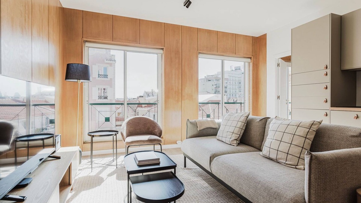 Lisbon Old Town Apartment | Blueground | Estrela, pool & w/d, nr Rossio