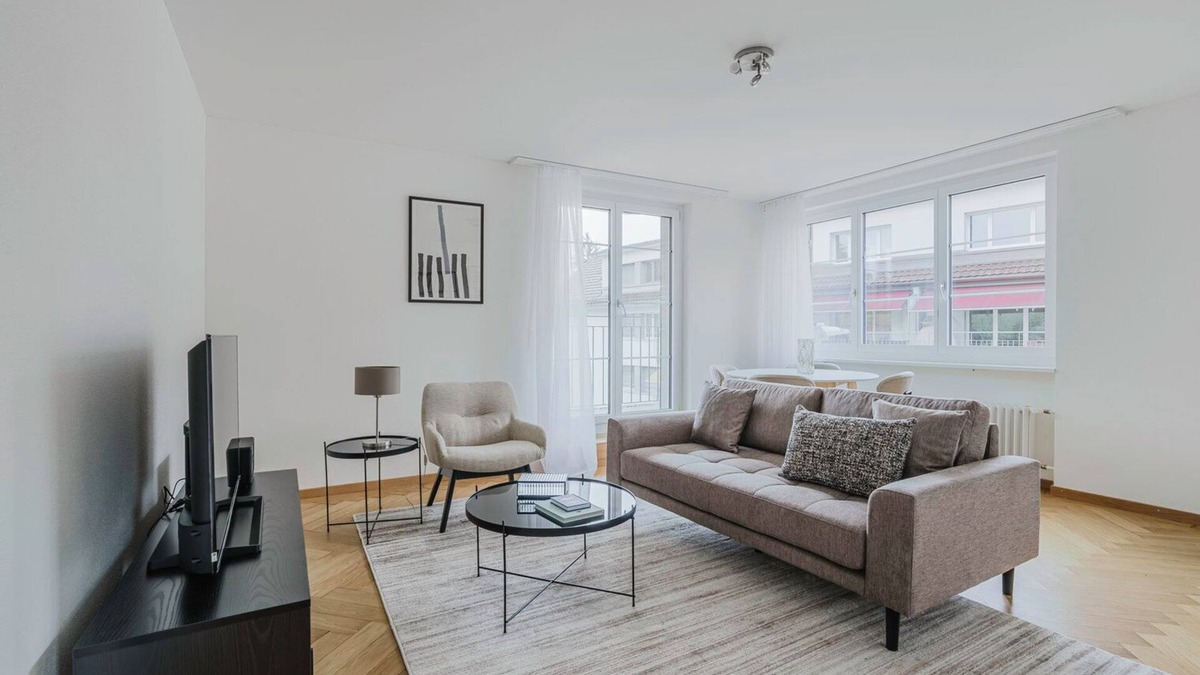 Meilen District Apartment | Blueground | Küsnacht, fully furnished + w/d