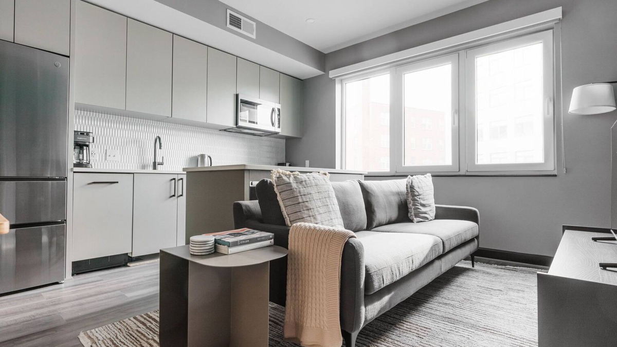 Connecticut Ave - K Street Apartment | Blueground | Logan Circle, gym & w/d, nr metro
