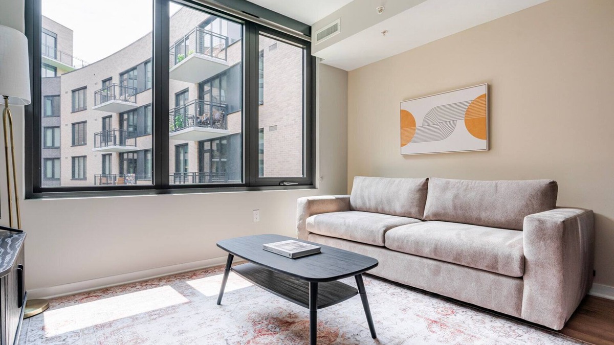 Clarendon Apartment | Blueground | Lyon Village, pool, nr Iwo Jima Memorial