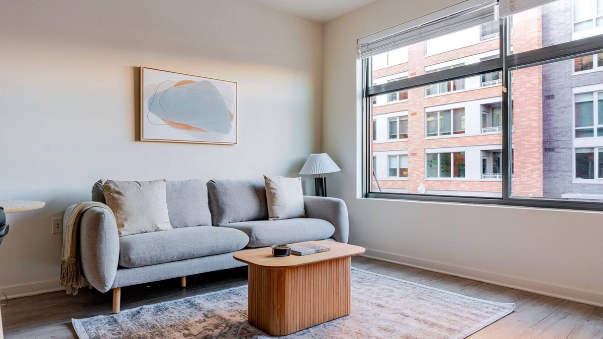 Clarendon Apartment | Blueground | Lyon Village, rooftop, nr Arlington Cemetery