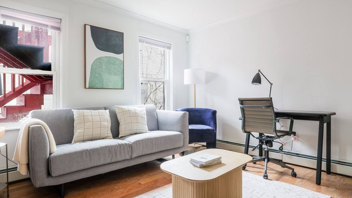 South Boston Apartment | Blueground | S. Boston, w/d, balcony, nr ICA