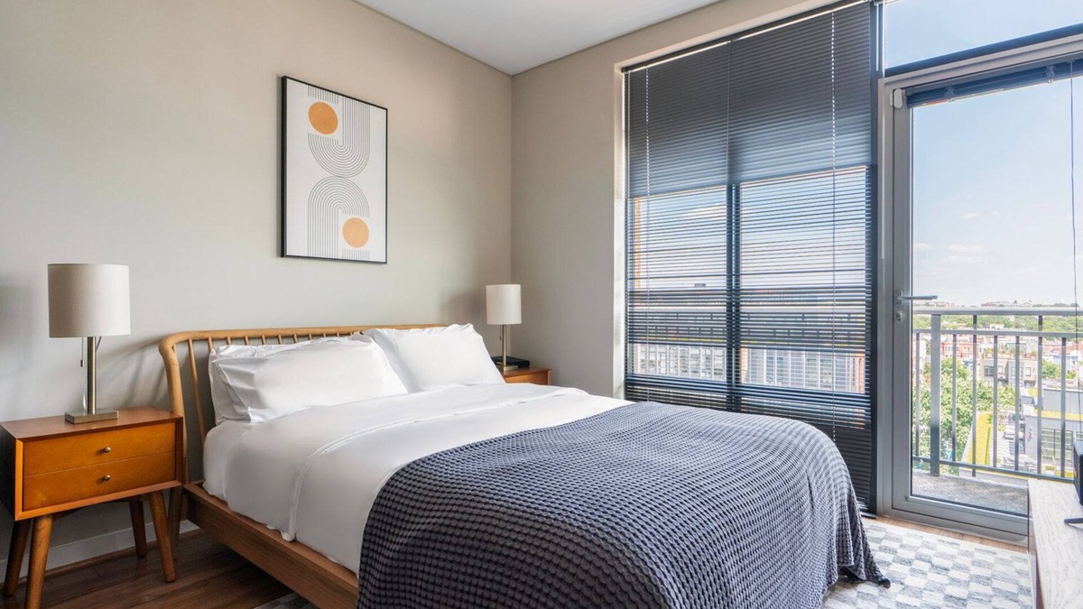 Shaw Apartment | Blueground | Shaw, washer, nr Howard Theatre