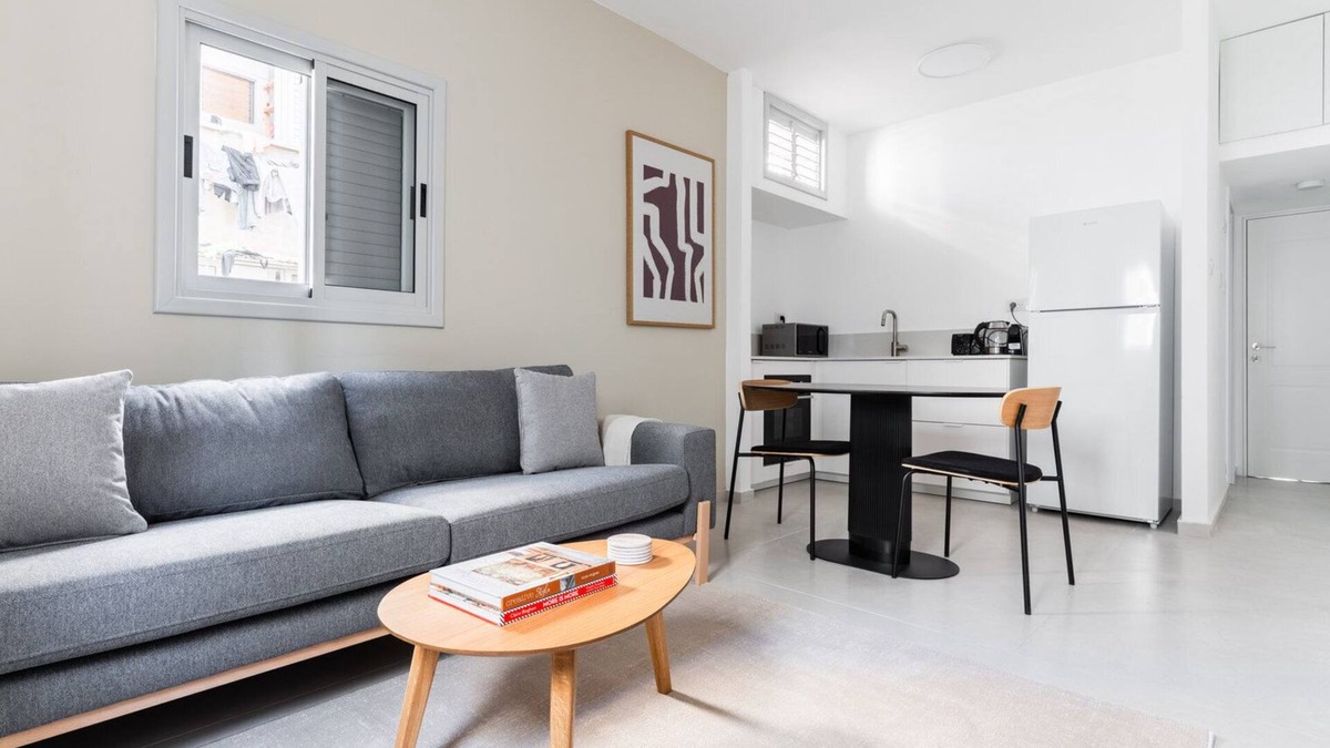 Old North Apartment | Blueground | Tel Aviv, balcony, nr Yarkon Park (TLV-80)