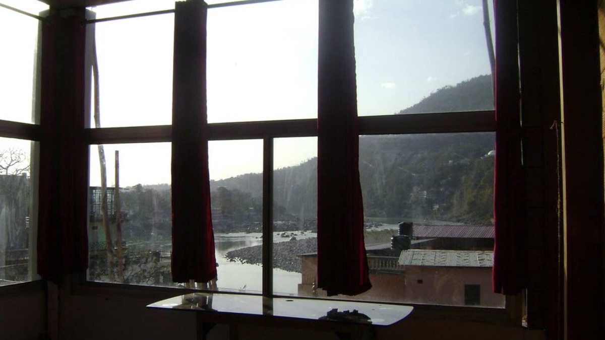 Rishikesh House | BlueStays Hostel