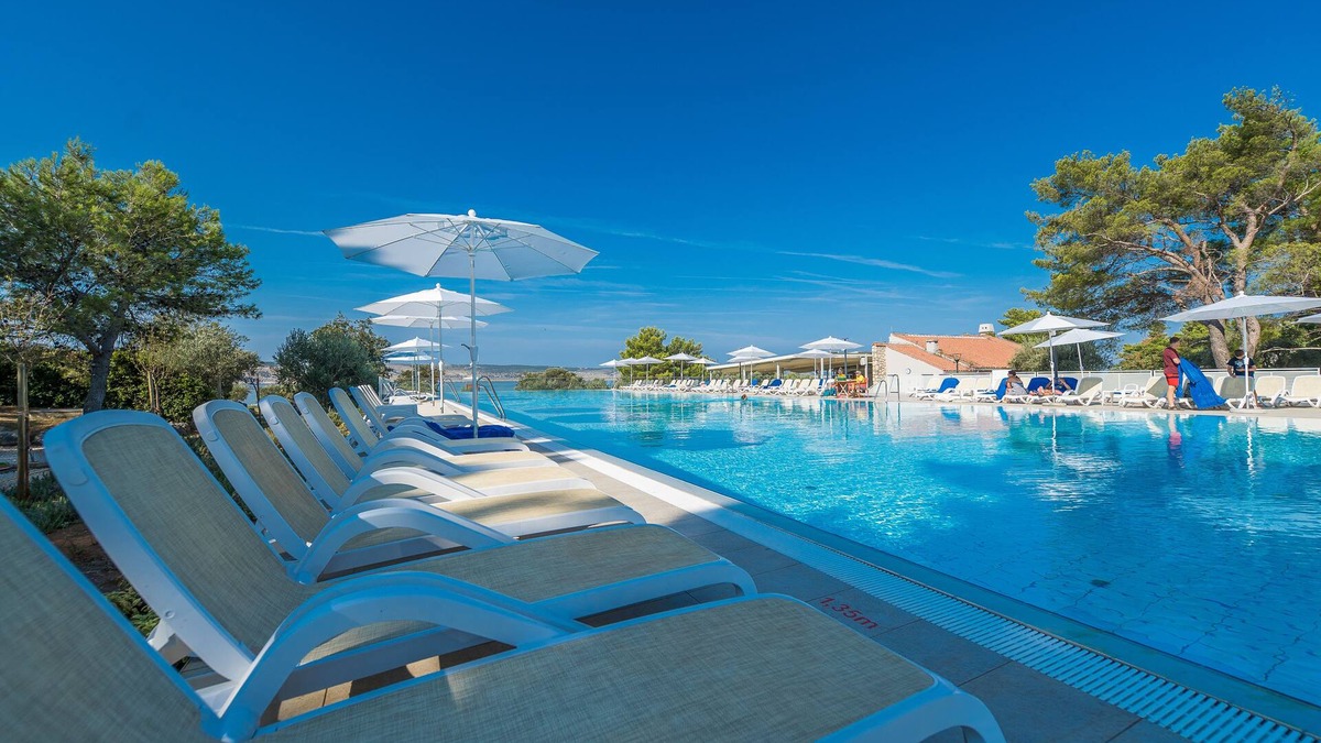 Starigrad Hotel | Bluesun Holiday Village Alan