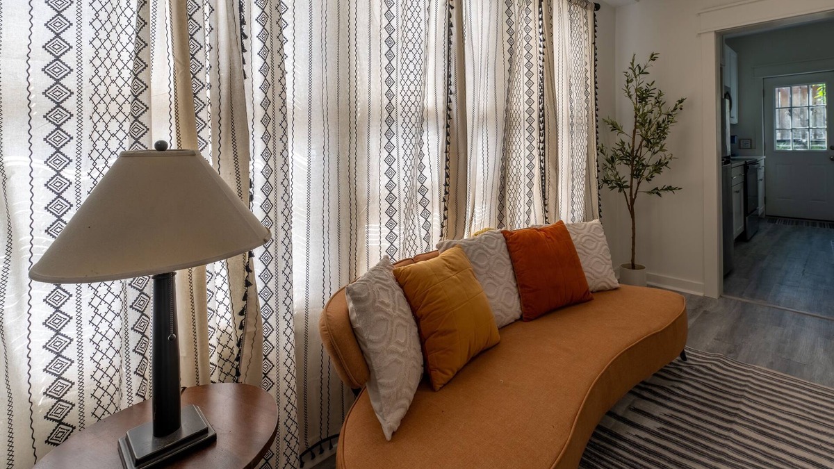 Midtown Cottage | Bluff City Luxe-Cottage: 2 Bed, 1 Bath, Private, Gated, Completely Renovated!