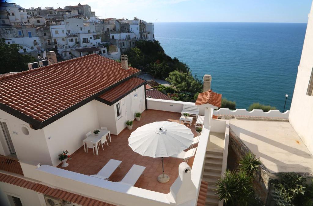 Peschici Bed & Breakfast | Blumarine Suite