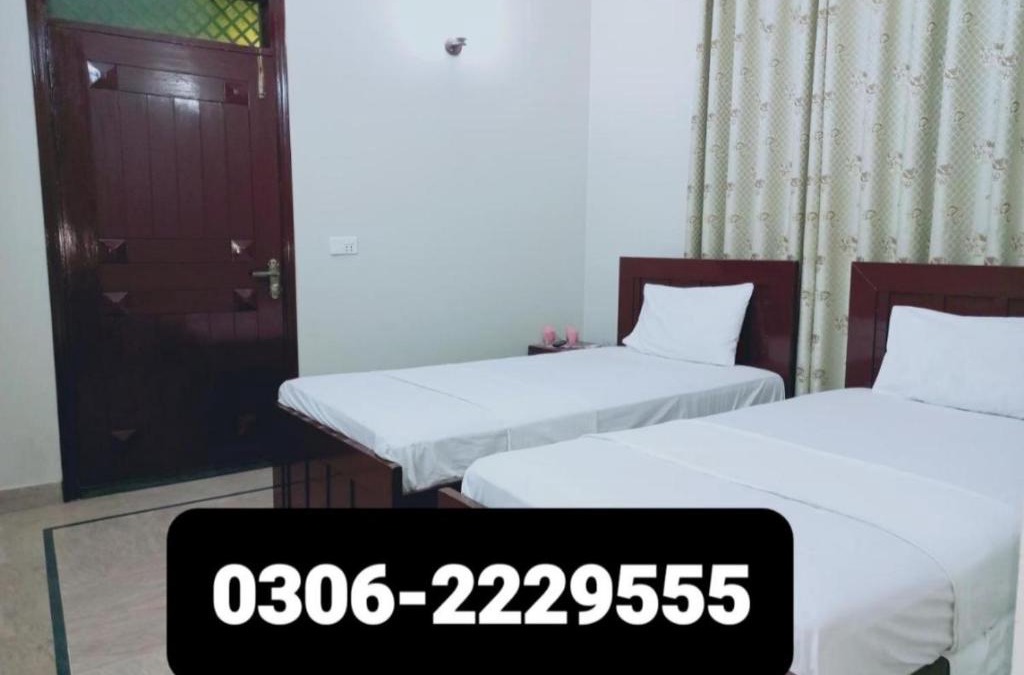 Gulshan-E-Jamal Hotel | BNB Rose Palace Family Guest House Near Airport & Millennium Mall Karachi
