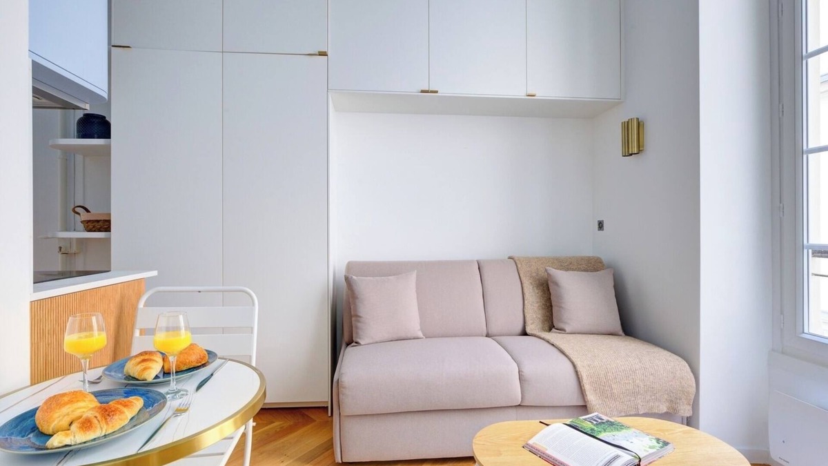 Marais Apartment | BnBNook - Studio - Place des Vosges and Bastille