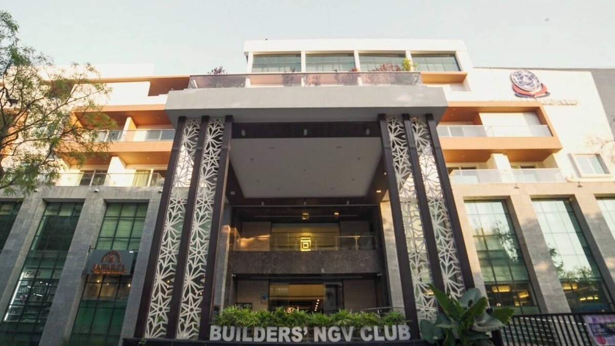Koramangala Hotel | BNGV Grandeur Hotel & Banquets