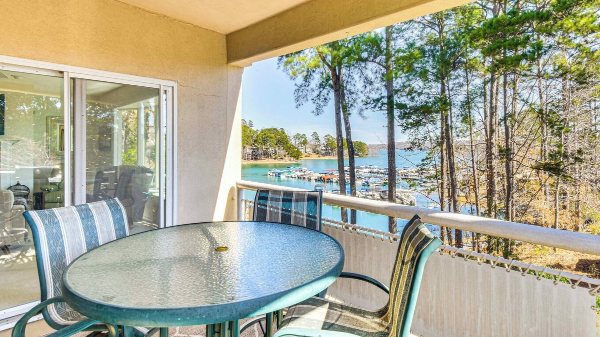 Salem Condo | Boat, Golf & Swim: Keowee Key Condo w/Lake Views