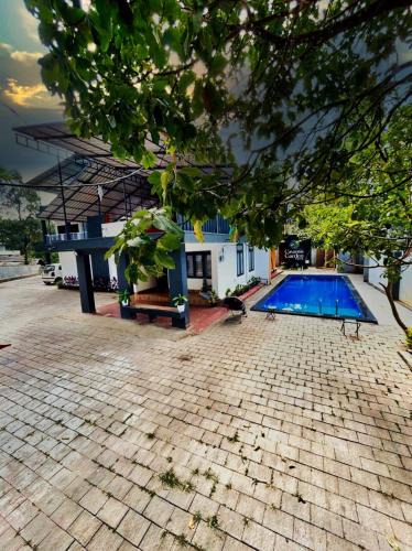 Kidanganad Hotel | BOB Forest Stay