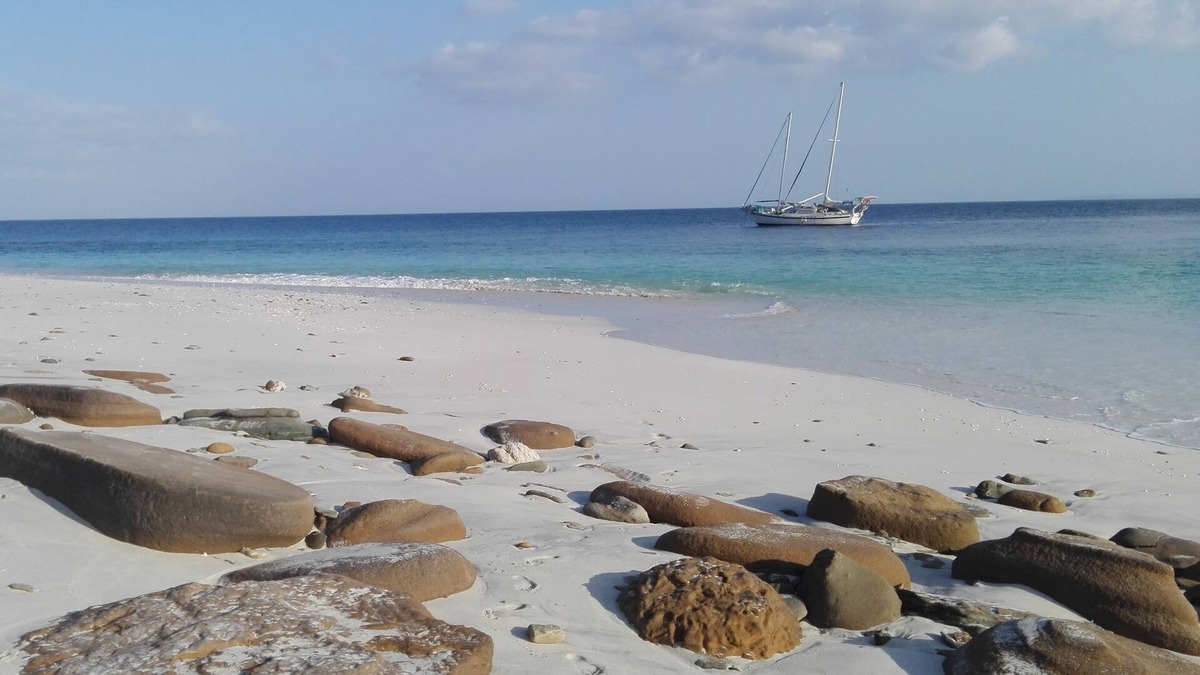 Boca Chica Boat Rental | BOCA CHICA - Unique experience aboard a SAILING BOAT