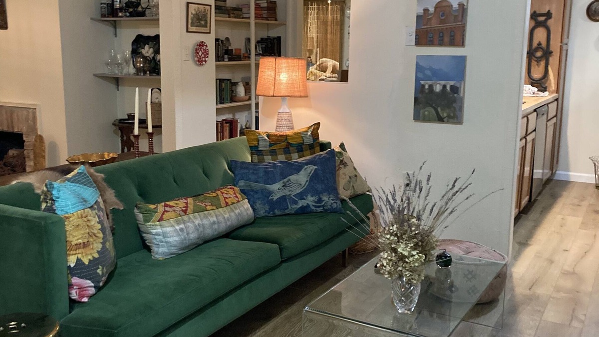 Mid City South Condo | Bocage East Baton Rouge - this 2 bed 2 bath