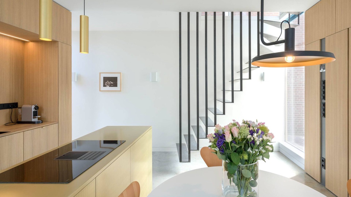 Scheveningen Badplaats House | Bohemian Comfort Right at the Beach