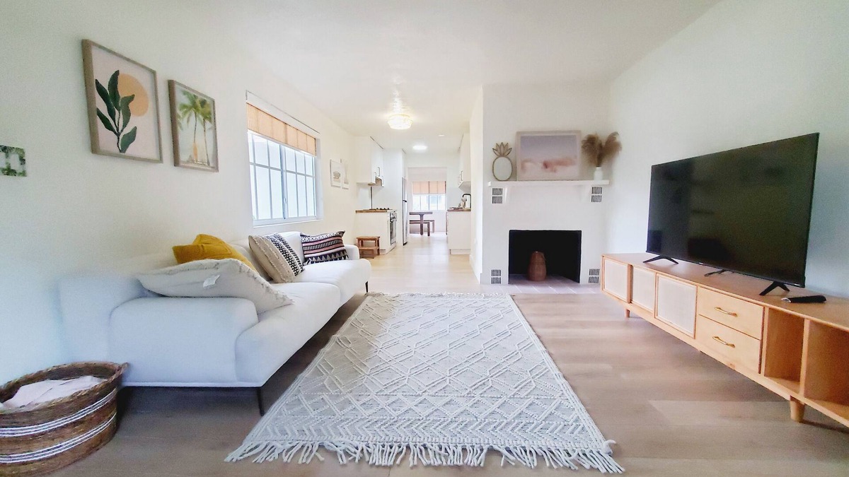 Vero Beach House | Boho Beach Villa- minutes to the ocean