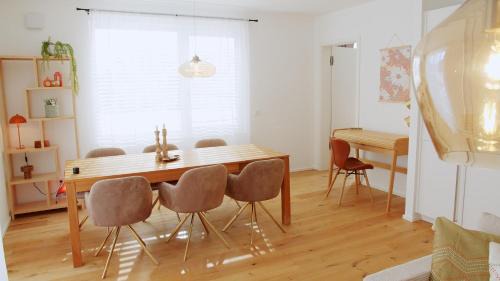 Furstenfeldbruck District Apartment | Boho Chic