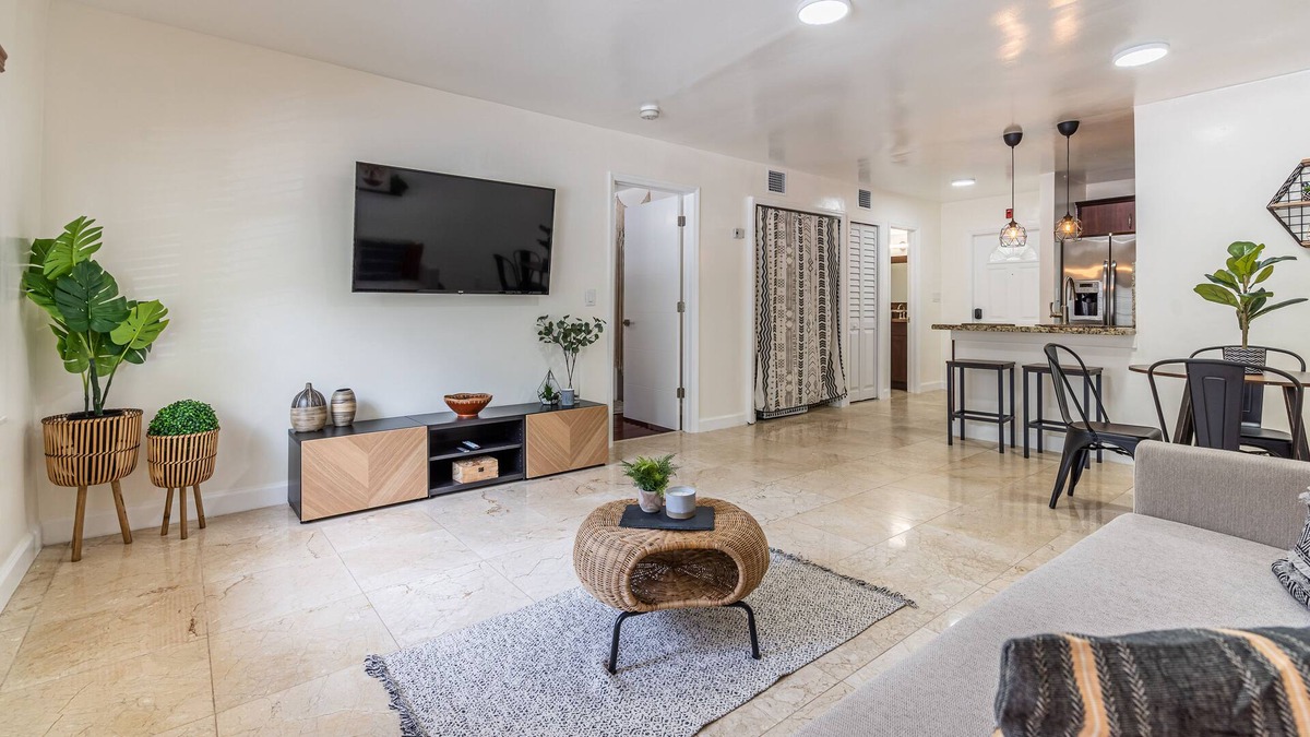 Pembroke Pines Apartment | Boho & Cozy 1 Bedroom Condo