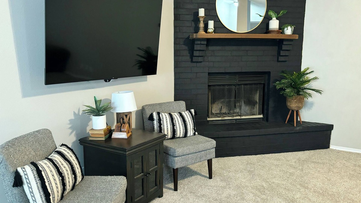 Wichita House | Boho Oasis – Spacious 3-Bedroom Stylish Retreat with Games & Coffee Bar