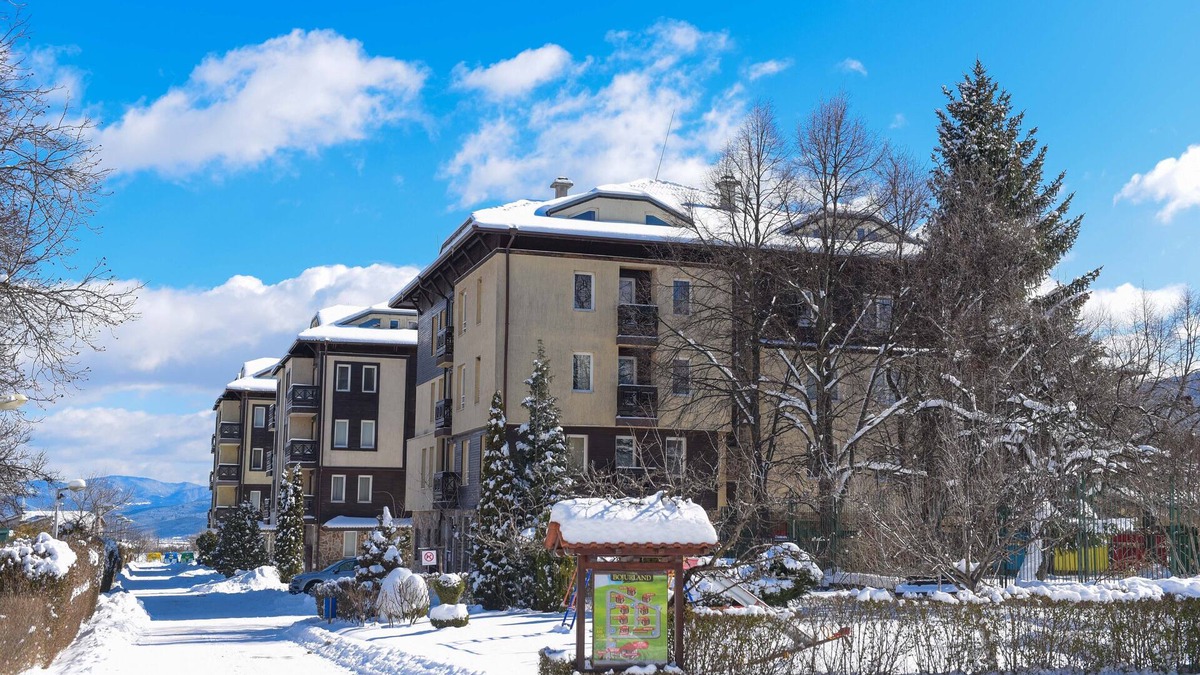 Kvartal Noviya Grad Apartment | Bojur & Bojurland Apartment Complex