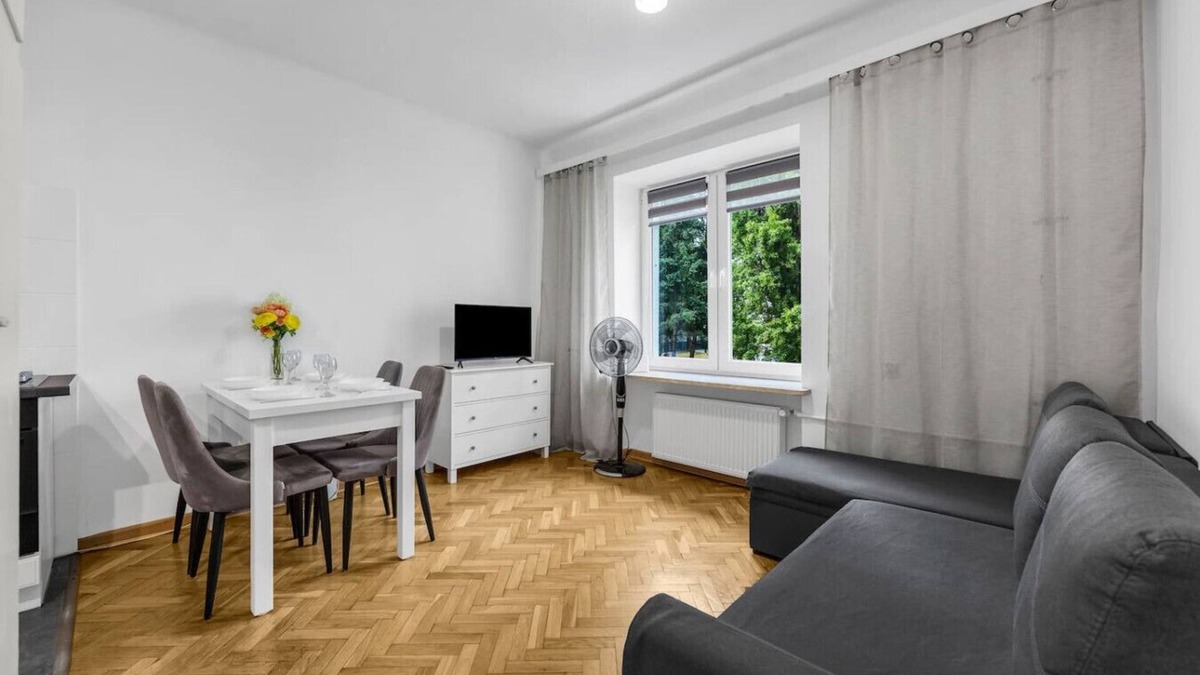 Mokotow Apartment | Bokserska Apt - Chopin Airport Nerby - by Rentujemy