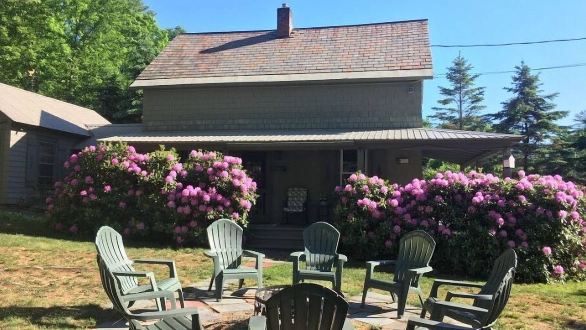 Bolton Landing House | Bolton Landing Cabin, family getaway or romantic retreat close to Lake George