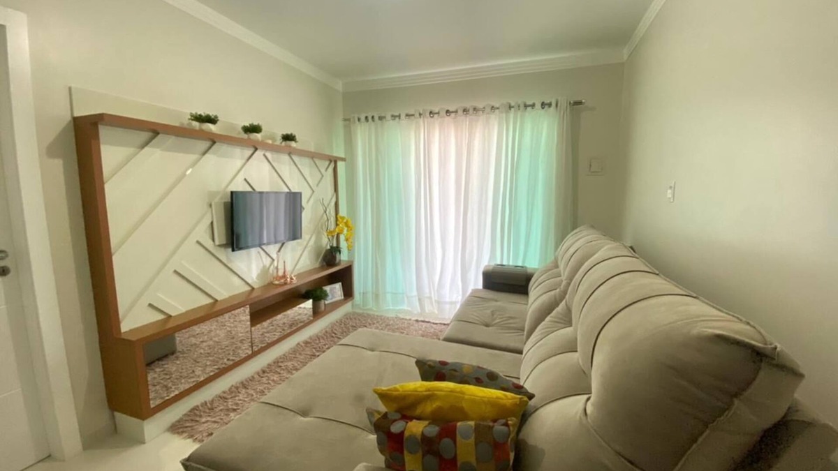 Morrinhos House | BOMBINHAS HOUSE