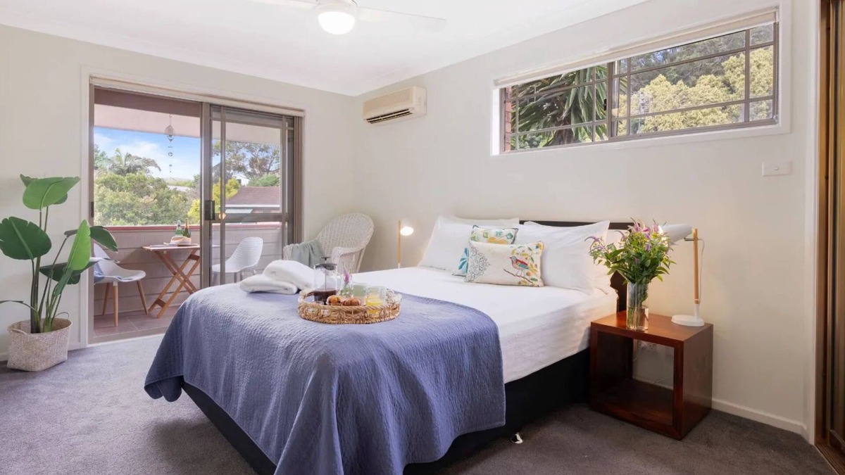 Kiama Apartment | Bombo Blue – entire townhouse in Kiama