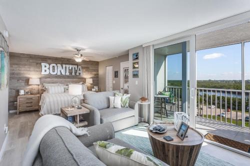 Bonita Springs Hotel | Bonita Sunsets