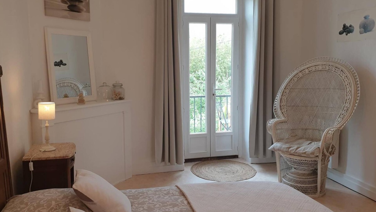 Montbellet House | Bonséjour - Fleurville