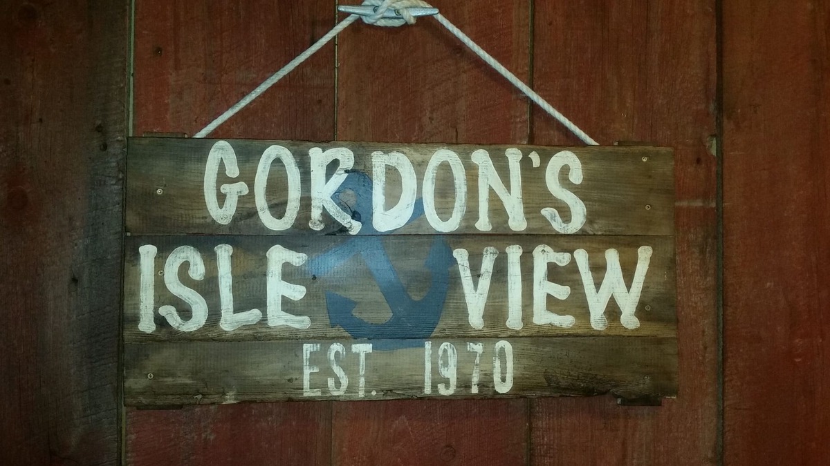 Little Sturgeon House | BOOK 2025 NOW WATERFRONT-ISLAND LIKE- FIRE PIT-SUNRISE SUNSET-RELAX-PRIVATE YARD