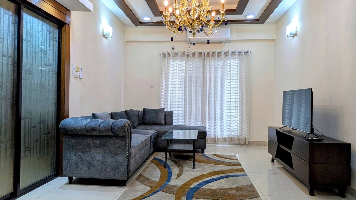 Banani Apartment | Book an Entire Spacious 3 Bedroom unit in the most prime area of Banani Dhaka