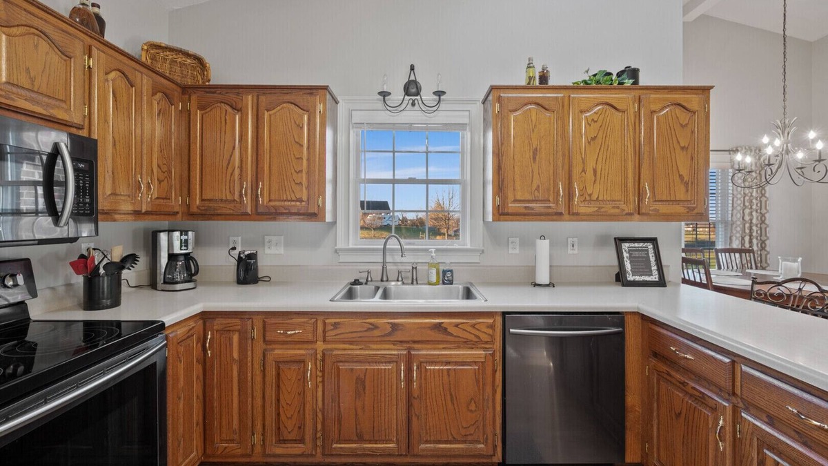 Mount Juliet House | Book now for fall! Quiet country setting with big city convenience.