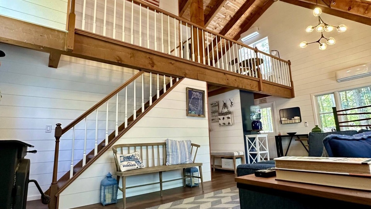 Tolland House | Book Your Perfect Fall Stay in the Berkshire Woods