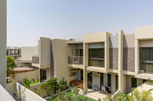Dubai Villa | Bookable - 3 Bed Villa Damac Hills 2