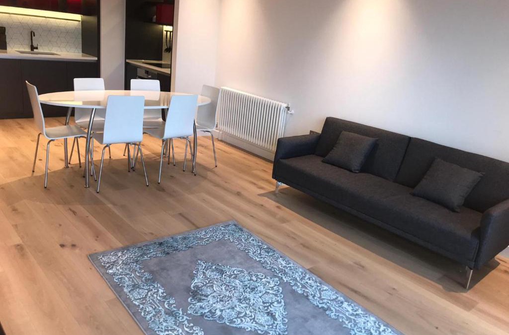 Docklands Apartment | Booking