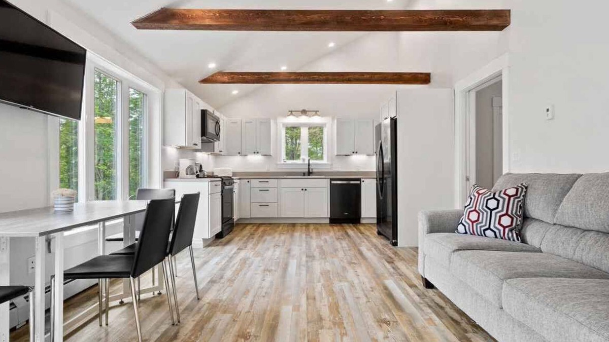 Boothbay Harbor House | Boothbay Harbor Woodland Retreat