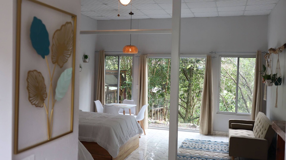 Los Naranjos Hotel | Boquete Firefly Inn