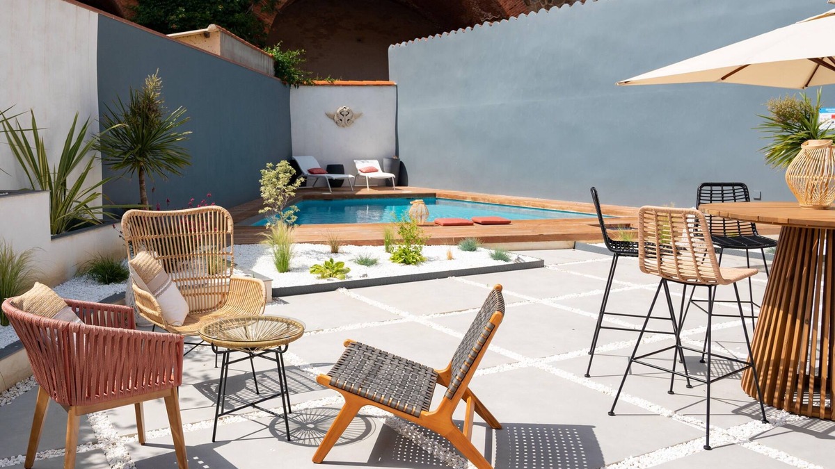 Cerbere Apartment | Bord de Mer Chic : Piscine, Plage & Terrasse
