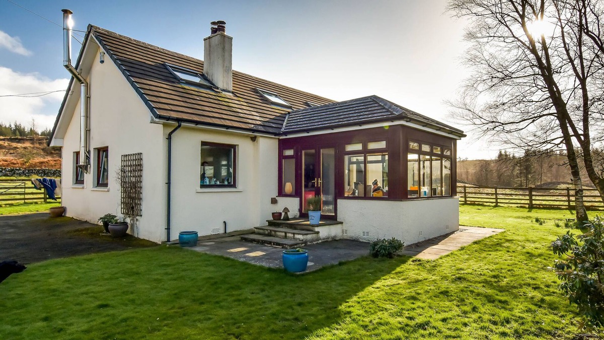 Galloway Forest Park House | BORGAN COTTAGE, pet friendly, with open fire in Newton Stewart
