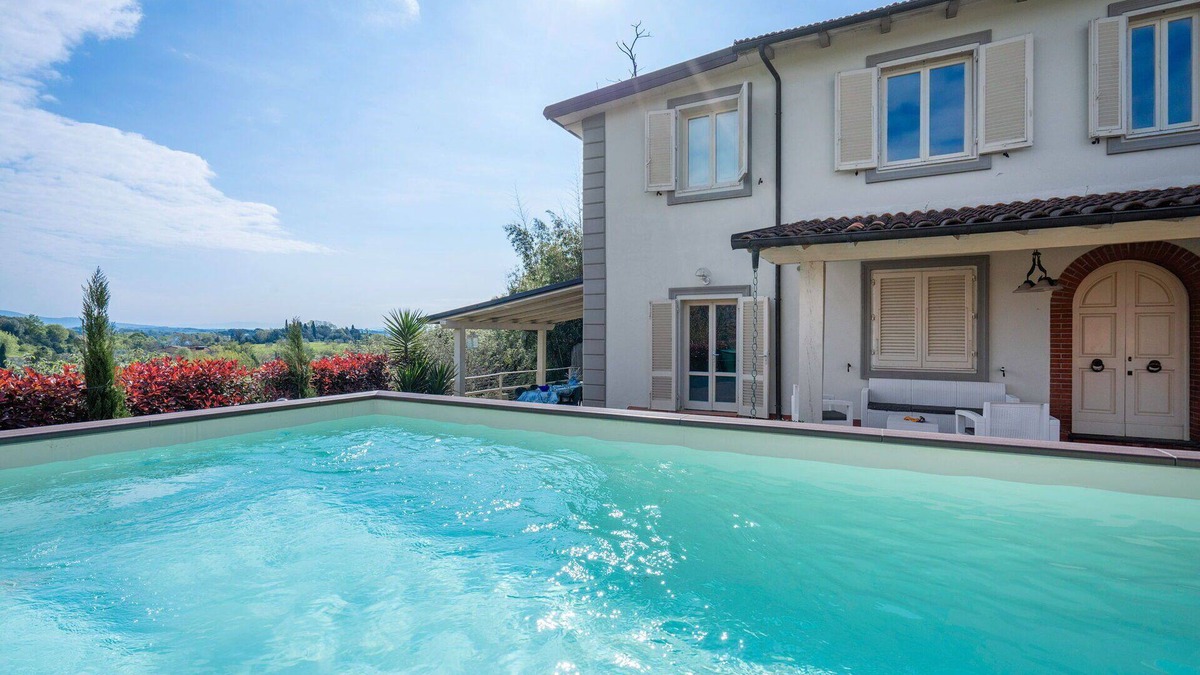 Fucecchio House | Borgo House In Florentine Hills, Private Garden, Wifi