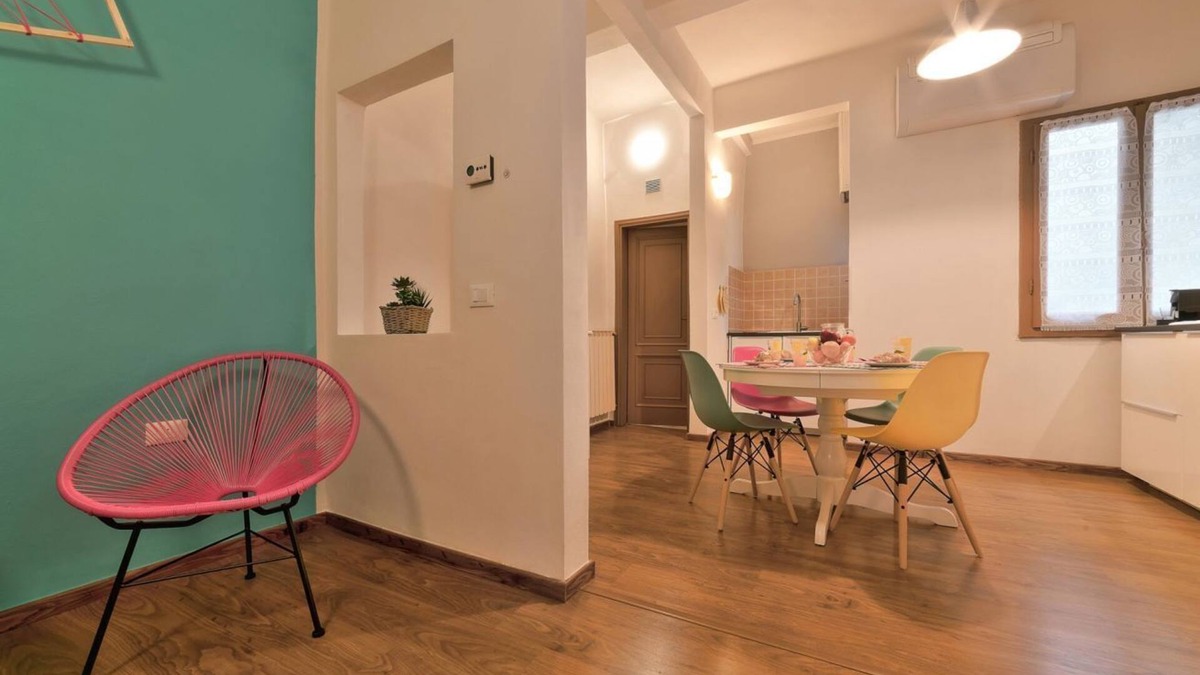 Sant' Ambrogio Apartment | Borgo in Color - Sweet Dreams in Florence