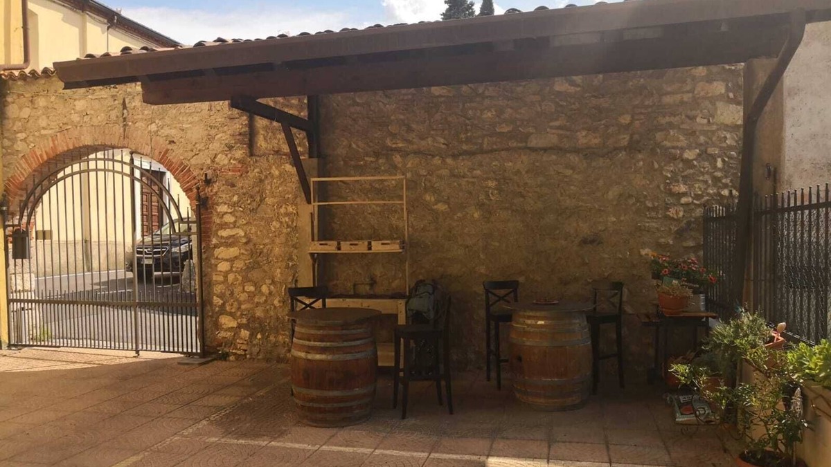 Roe Apartment | Borgo Volciano Garda Lake