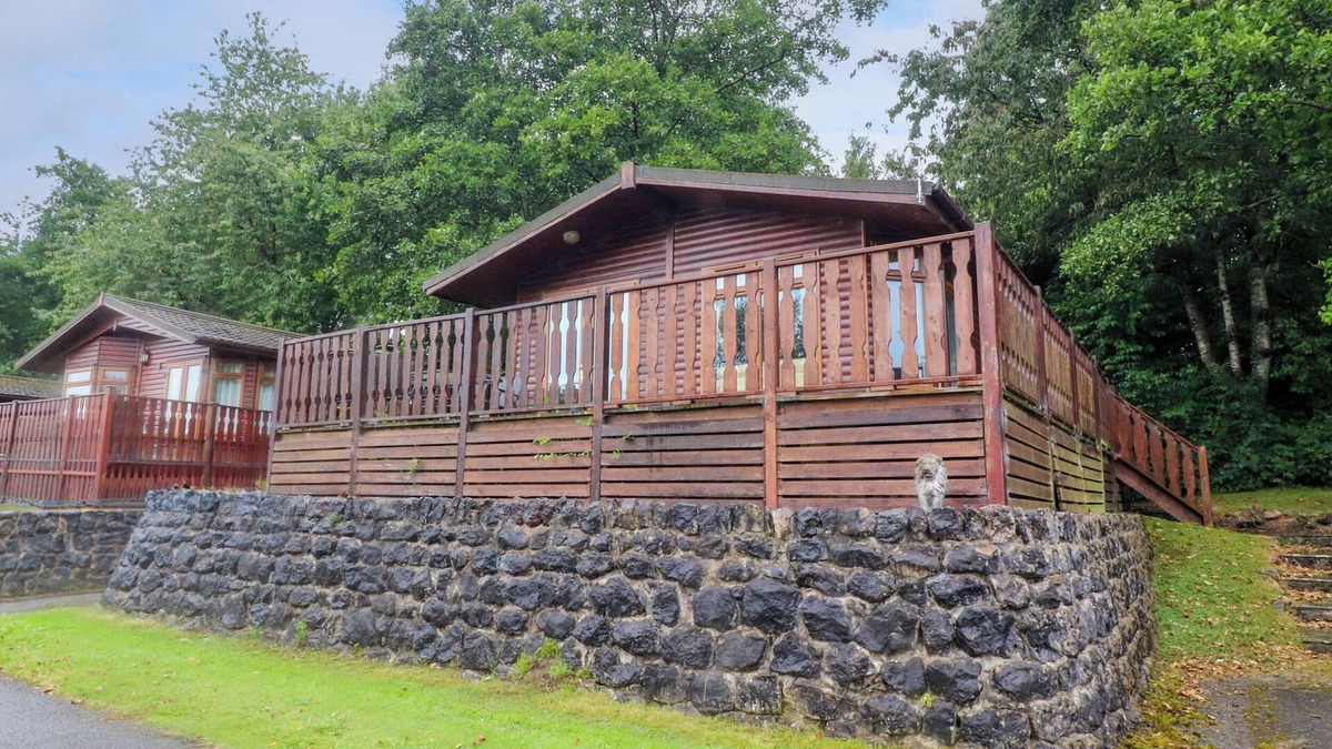 Yealand Conyers Cottage | BORWICK HEIGHTS 6, pet friendly in South Lakeland Leisure Village