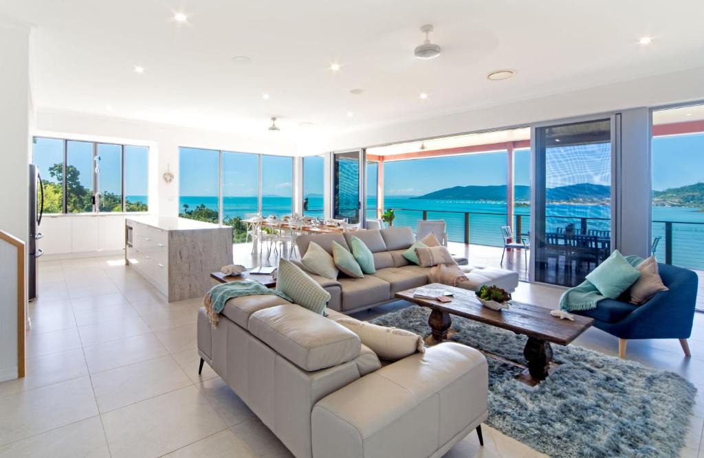 Airlie Beach House | Botanica Breezes Whitsunday