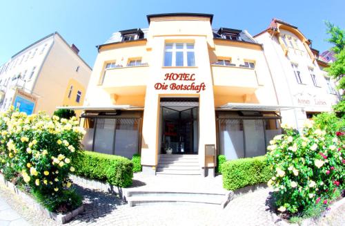 Karlshorst Hotel | Botschaft
