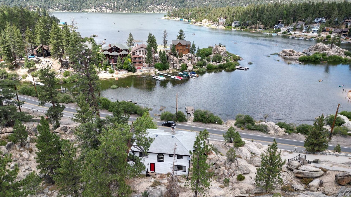 Boulder Bay House | Boulder Bay Farmhouse private dock + AC ❄️