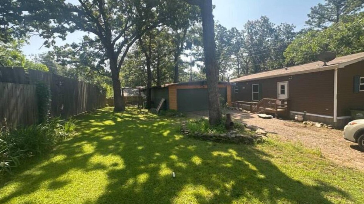 Pottsboro House | Boulder Bend